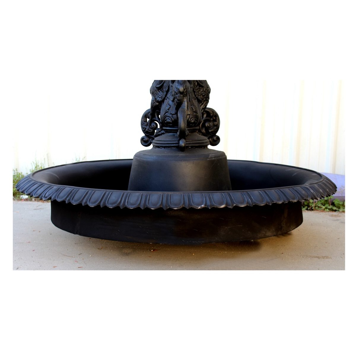47 Gallon Garden Fountain Pond Base The Kings Bay