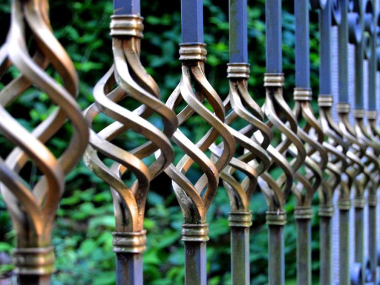 What Are The Benefits Of Wrought Iron Patio Furniture: Pros, Cons, and Comparisons