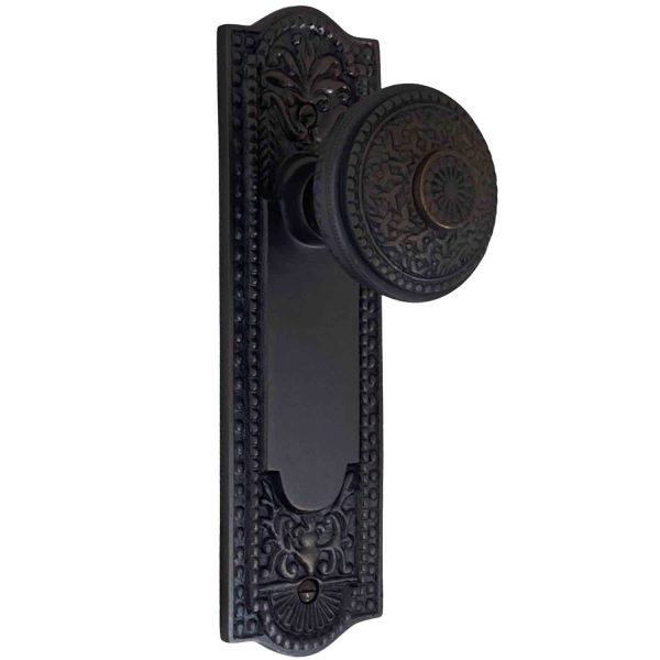 the orlean passage set in bronze finish with rice door knobs