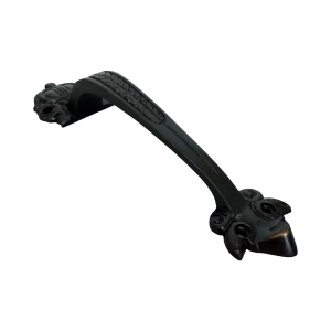 ff26c4a3-2489-532c-b020-4676a523aaed.jpg solid cast brass in oil rubbed bronze european crown door or cabinet pull